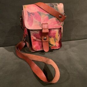 Patricia Nash Venezia Pouch Leather Crossbody